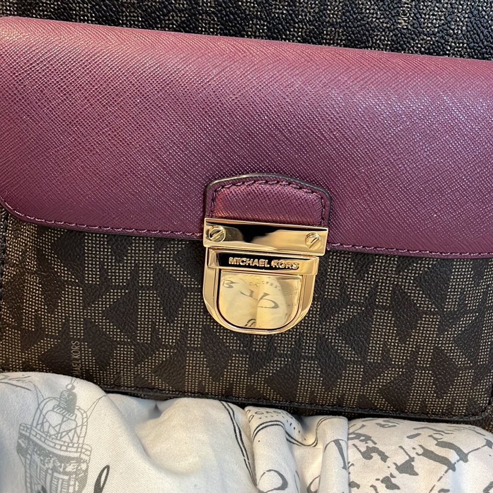 Michael kors handbag - Picture 2 of 6